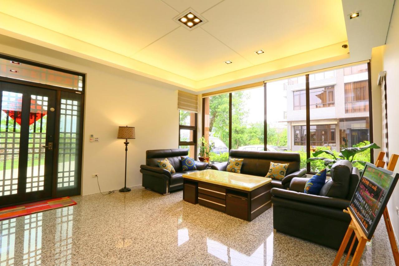 Sakura Love River Bed And Breakfast Dongshan  Exterior photo